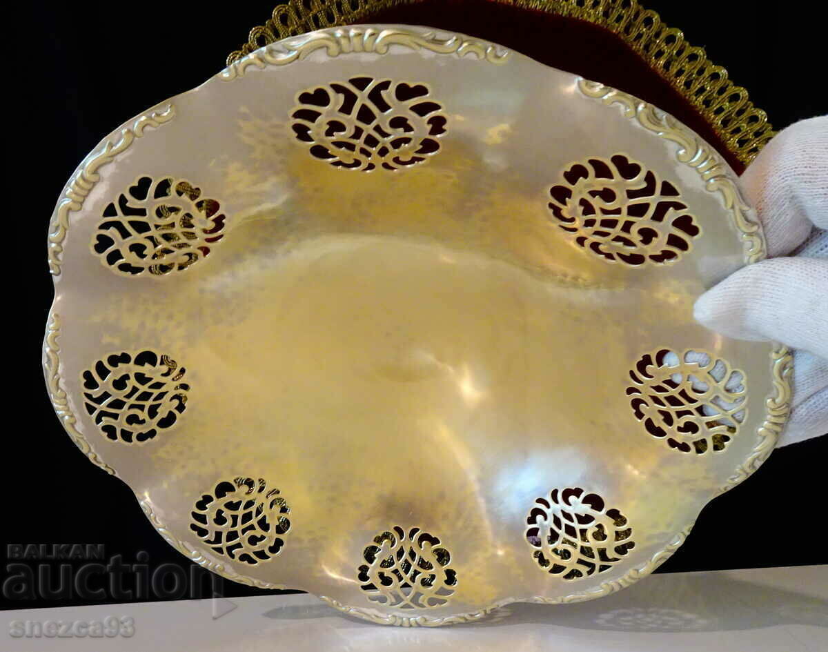 Beautiful bronze fruit bowl 24 cm, openwork, Baroque - 6 Beautiful bronze fruit bowl 24 cm, openwork, Baroque - 6