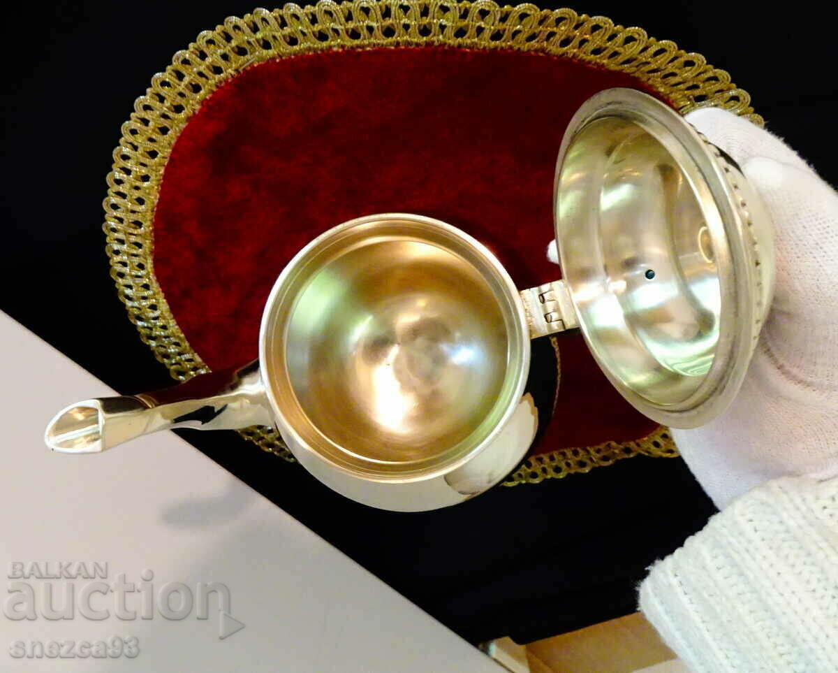 Delivery of Silver-plated jug, teapot 1 kg, 1.5 l, Louis XVI Delivery of Silver-plated jug, teapot 1 kg, 1.5 l, Louis XVI