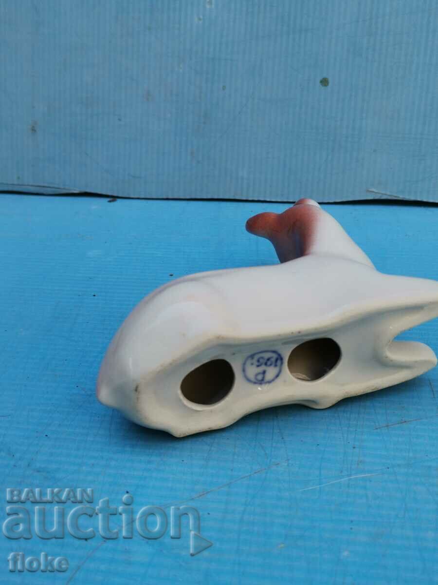 An old porcelain statuette - 5 An old porcelain statuette - 5