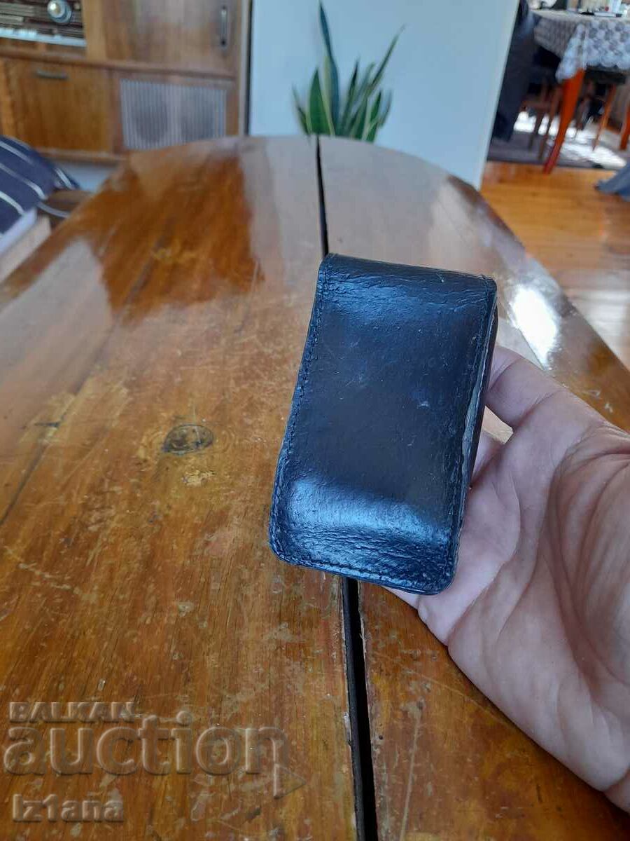 Auction Old leather snuffbox for cigarettes, case Auction Old leather snuffbox for cigarettes, case