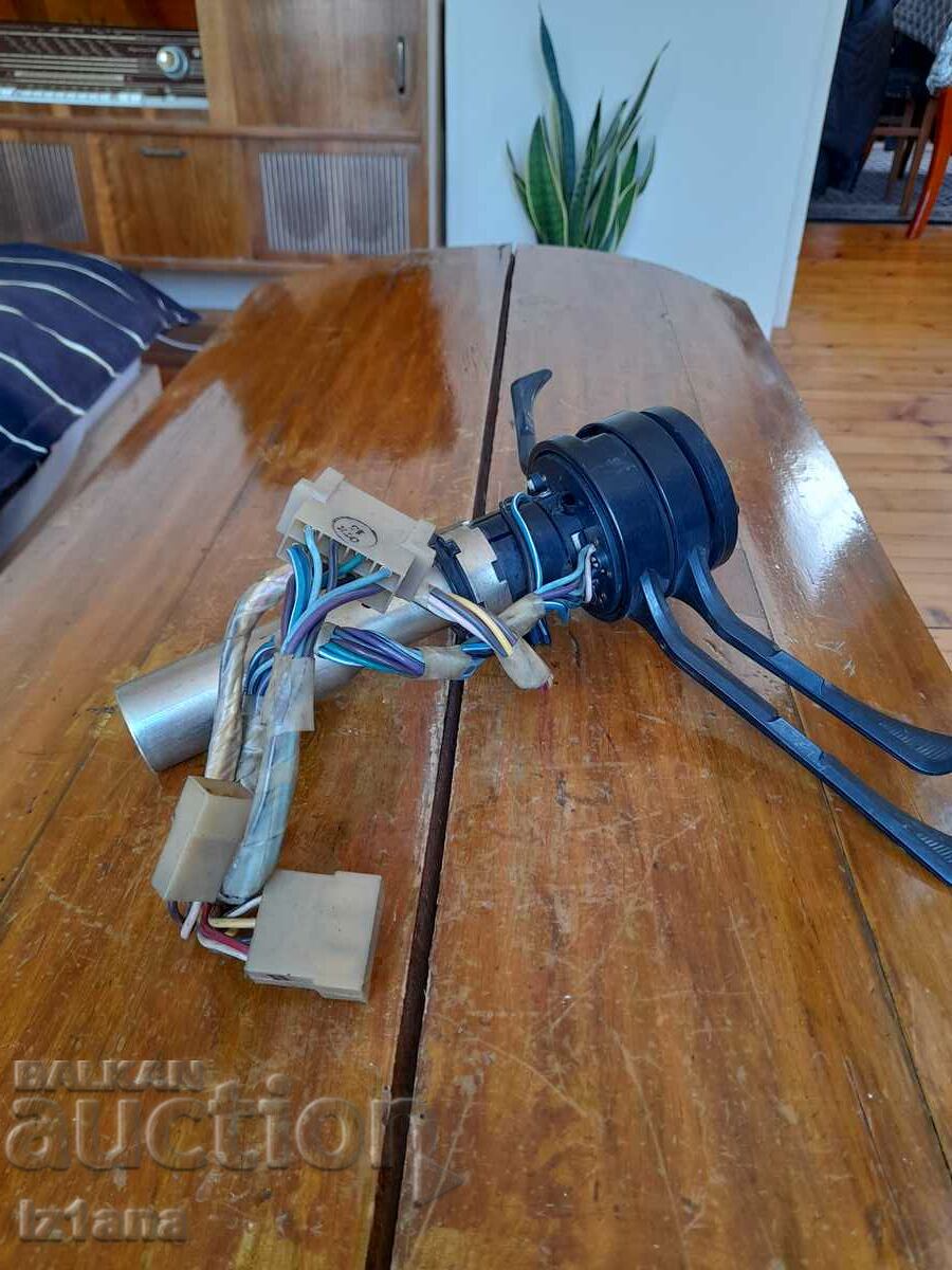 Pârghii pentru controlul farurilor, indicatoarelor, ștergătoarelor Lada, VAZ - 5