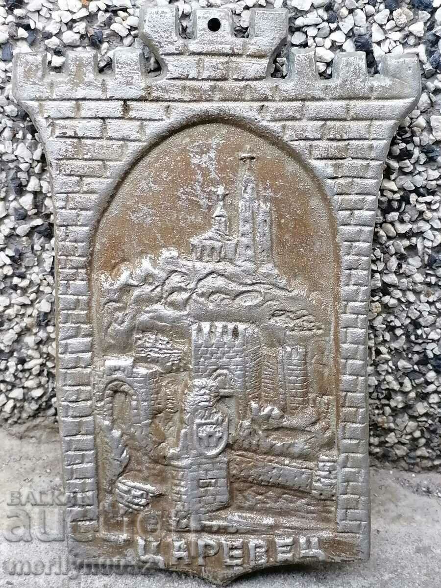 Декорация пано Царевец барелеф фигури фигура пластика