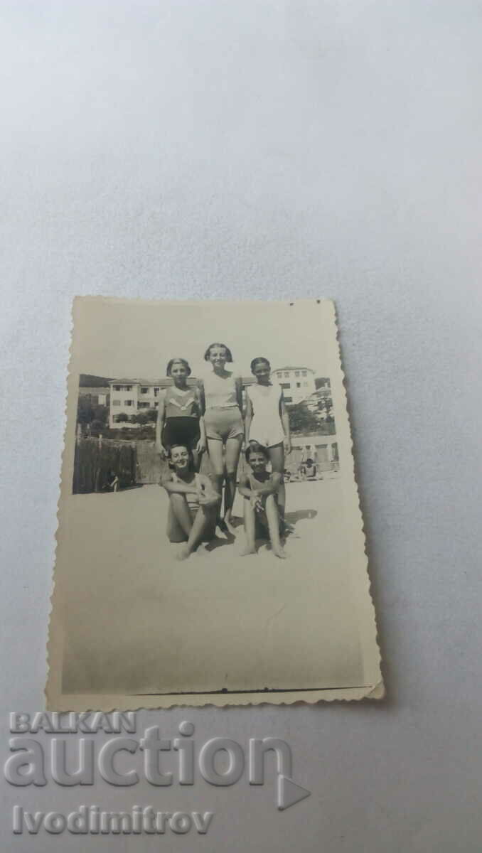 Picture Five young girls on the beach