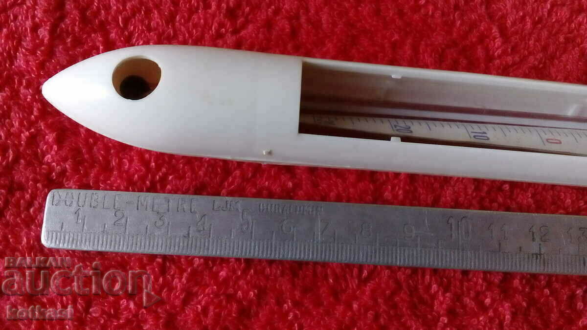 Old big thermometer with price 10.50 BGN | € 5.37 Old big thermometer with price 10.50 BGN | € 5.37