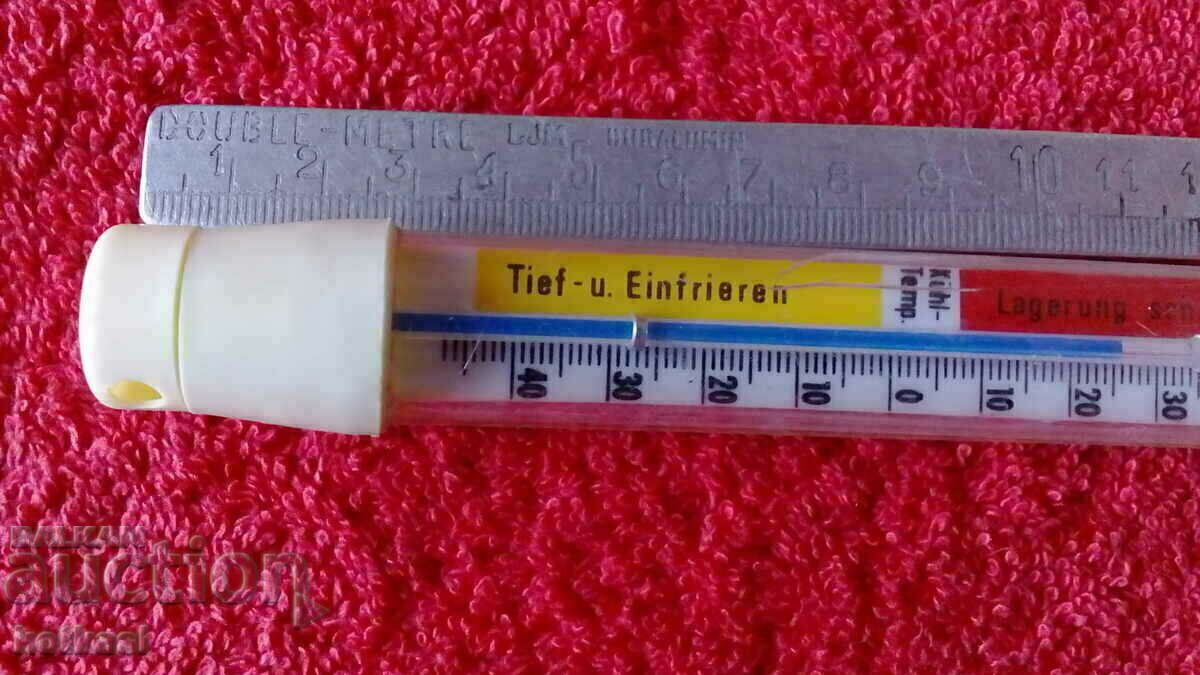 Old thermometer with price 10.50 BGN | € 5.37 Old thermometer with price 10.50 BGN | € 5.37