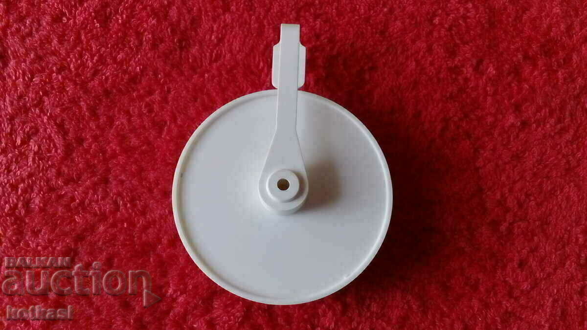 Delivery of Old round thermometer