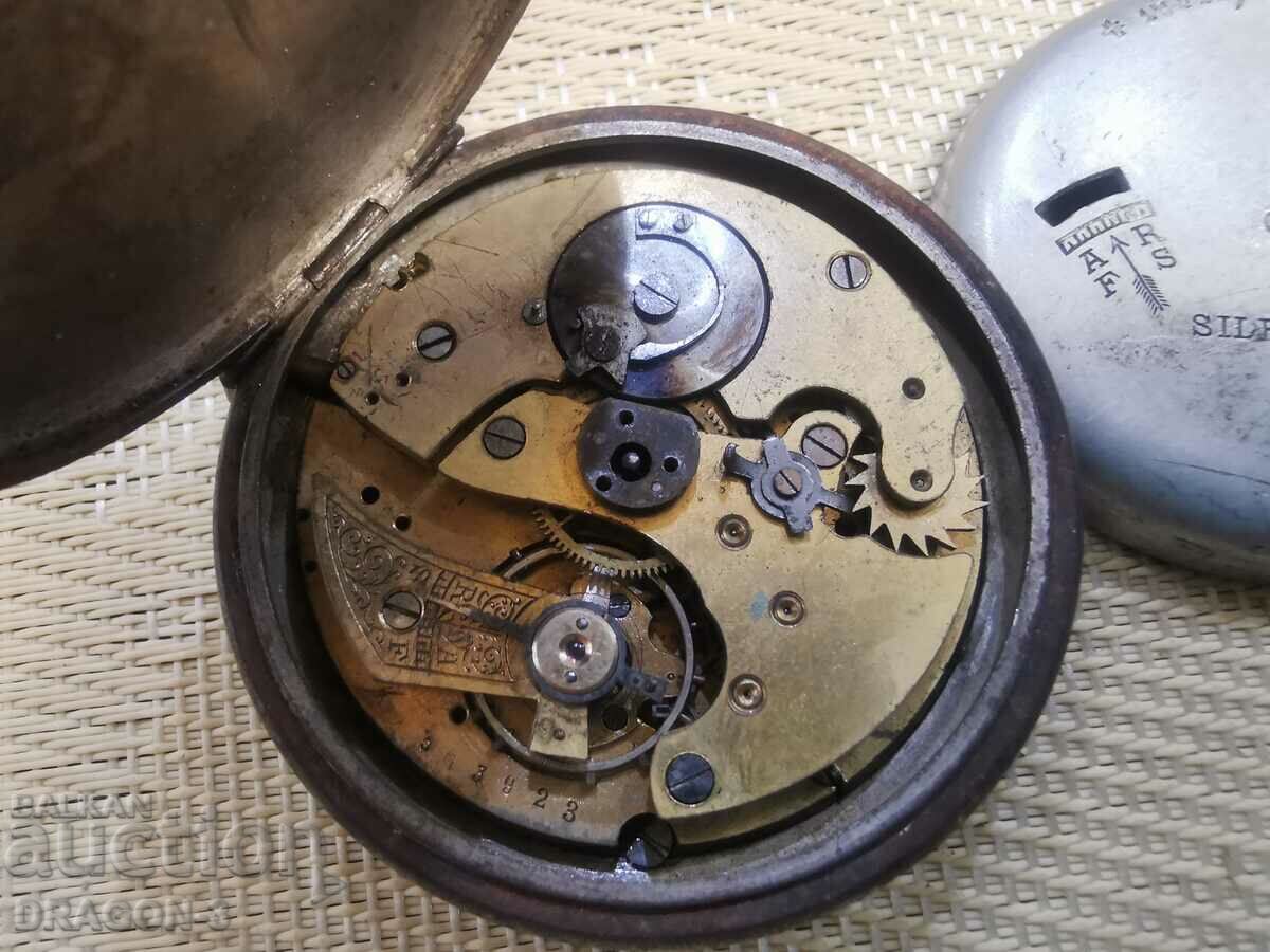 Livrarea LUCRARI JOCURI DE JUNIOR Livrarea LUCRARI JOCURI DE JUNIOR