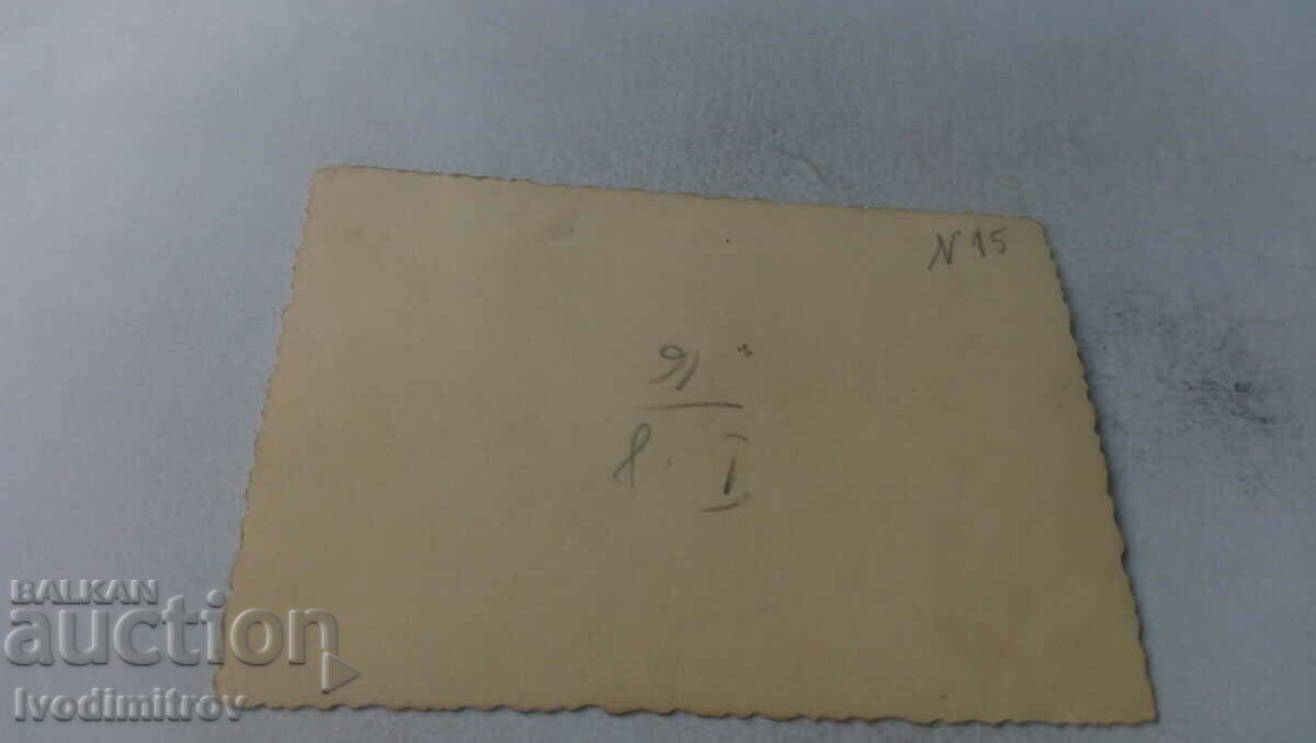 Studenții foto cu profesorul lor cu preț € 0.89 | 1.74 BGN Studenții foto cu profesorul lor cu preț € 0.89 | 1.74 BGN