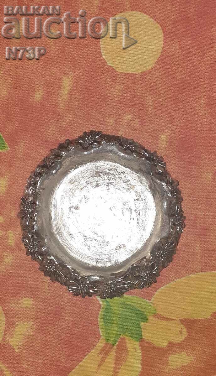 BEAUTIFUL CANDLESTICK. BASE. BLOOMING. with price 6.00 BGN | € 3.07 BEAUTIFUL CANDLESTICK. BASE. BLOOMING. with price 6.00 BGN | € 3.07