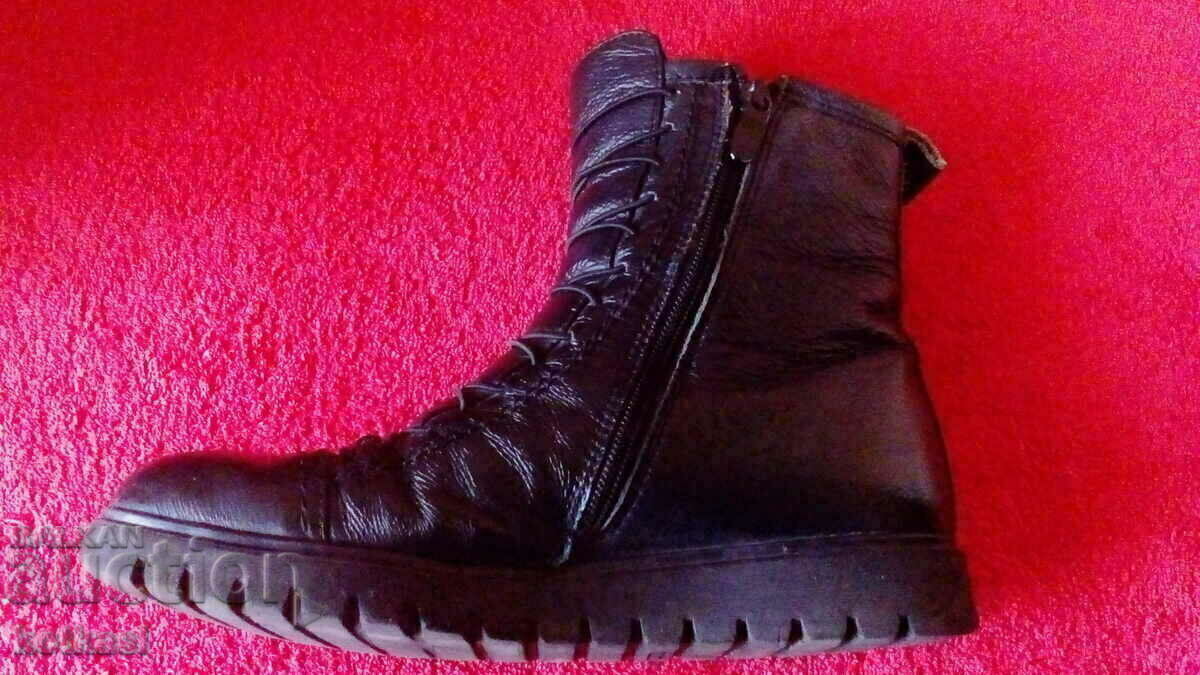 Δερμάτινα παπούτσια νούμερο 39 μποτάκια τύπου NEW TREND - 5 Δερμάτινα παπούτσια νούμερο 39 μποτάκια τύπου NEW TREND - 5