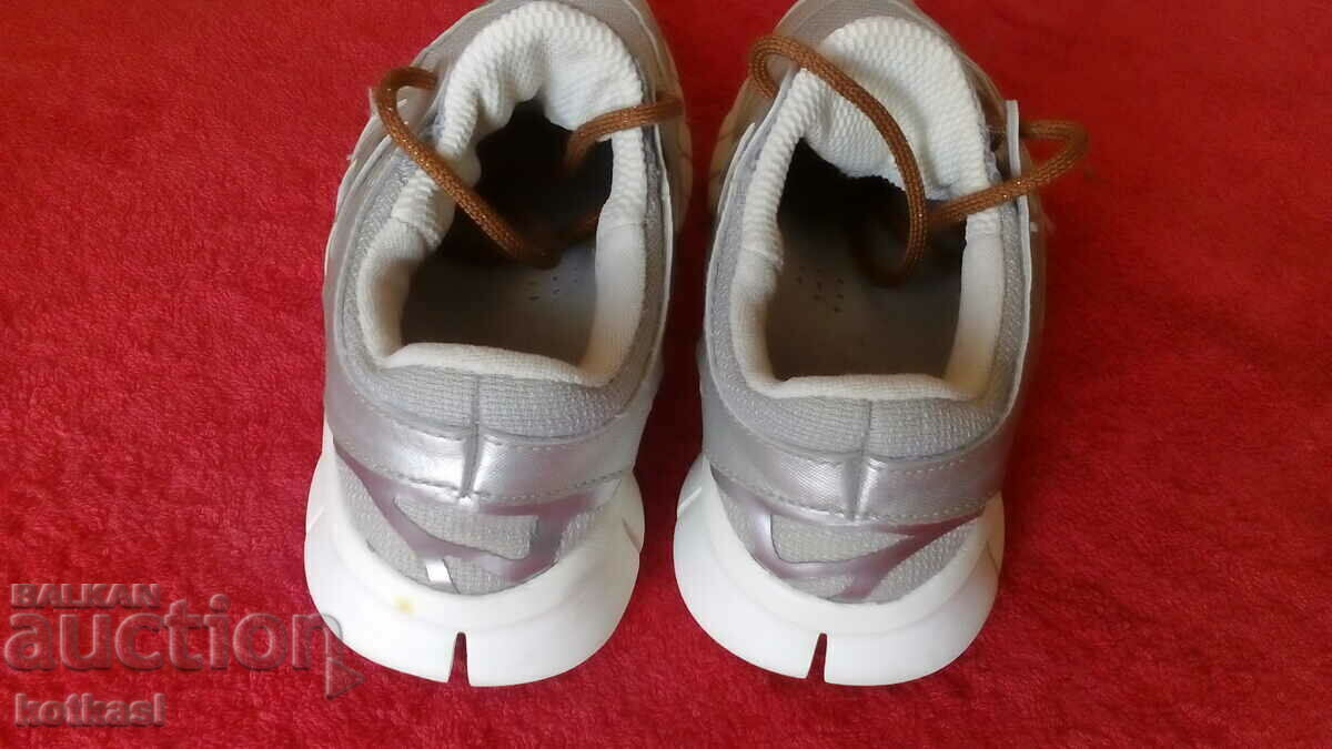 Sports shoes sneakers number 36.5 Nike NIKE - 5 Sports shoes sneakers number 36.5 Nike NIKE - 5