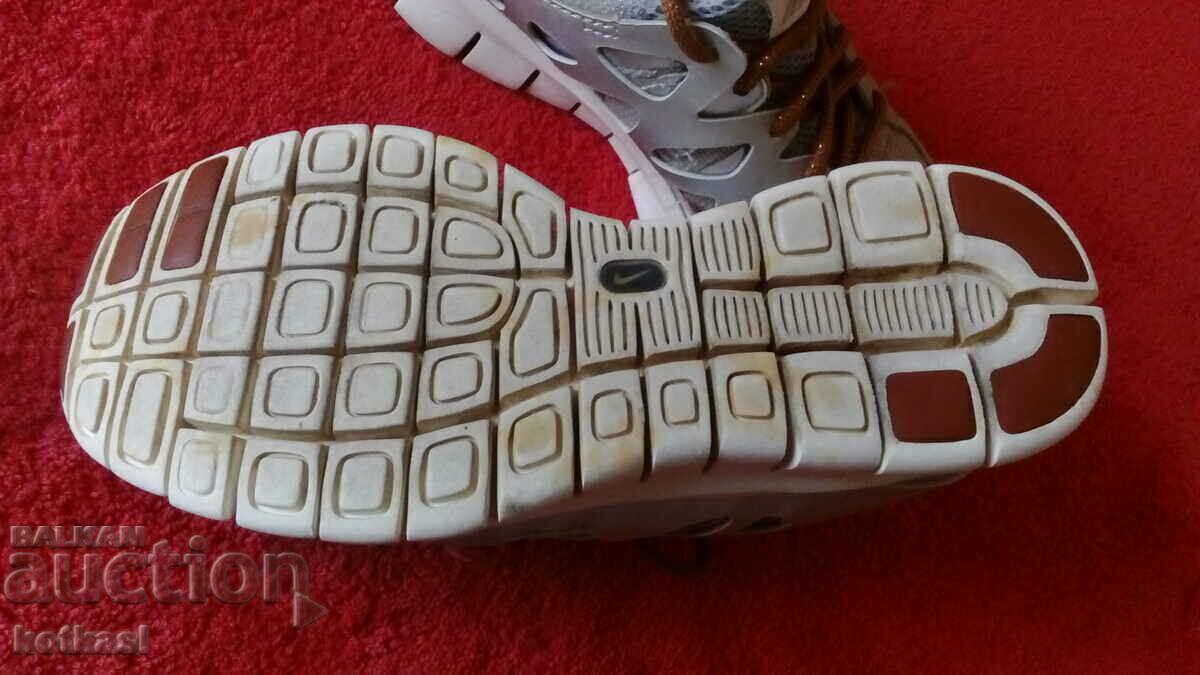 Sports shoes sneakers number 36.5 Nike NIKE - 6 Sports shoes sneakers number 36.5 Nike NIKE - 6