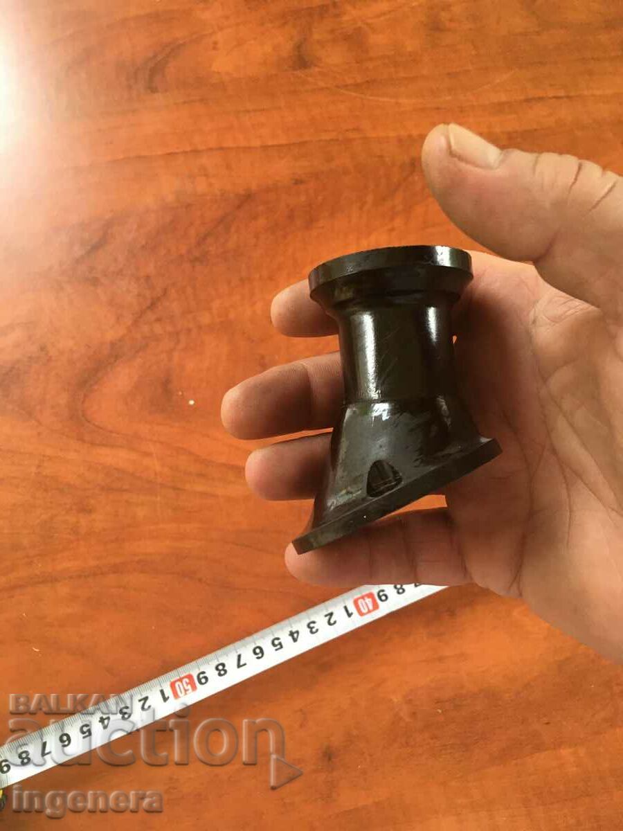 SOCKET INCLINED WALL RETRO BAKELITE with price 7.00 BGN | € 3.58 SOCKET INCLINED WALL RETRO BAKELITE with price 7.00 BGN | € 3.58