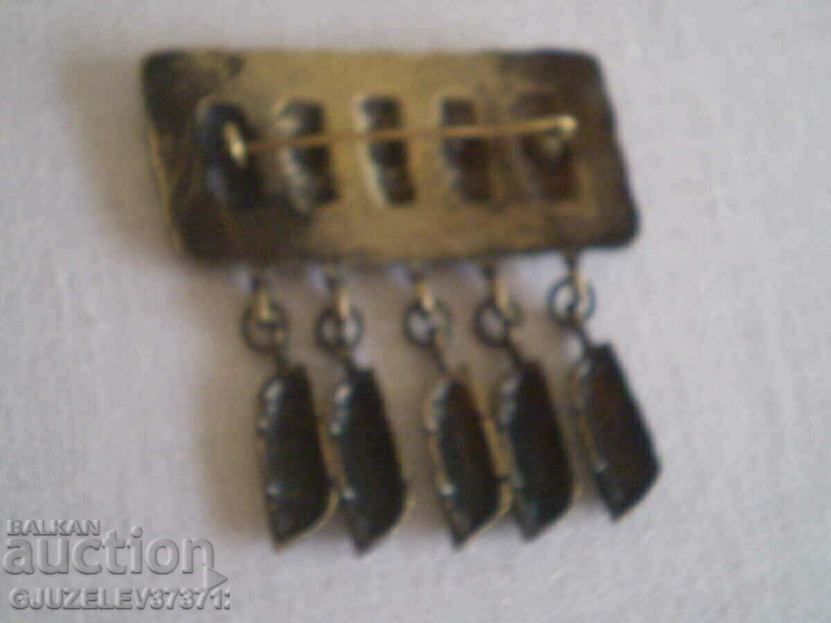 καρφίτσα αναβίωσης με τιμή 35.00 BGN | € 17.90 καρφίτσα αναβίωσης με τιμή 35.00 BGN | € 17.90