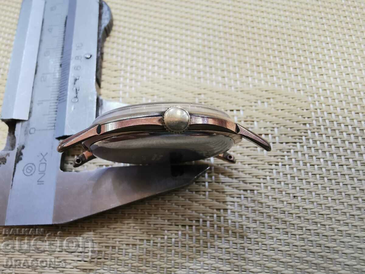 Аукцион позлатен SWISS Аукцион позлатен SWISS