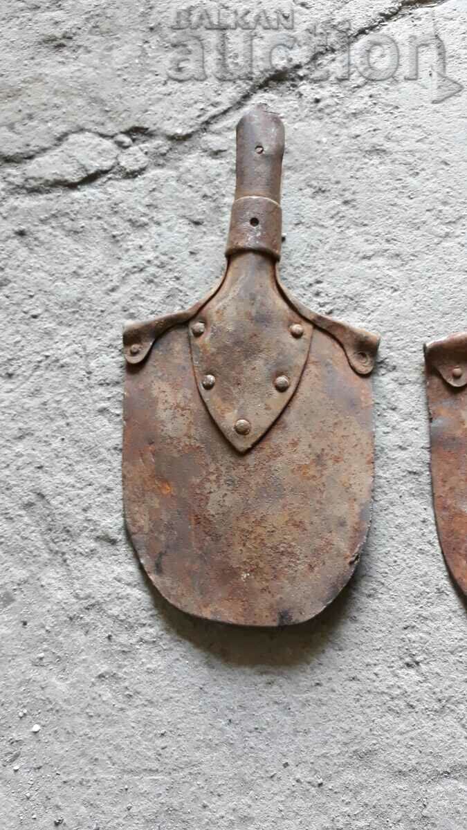 lot two antique shovels Kingdom of Bulgaria WW1 WWI - 5 lot two antique shovels Kingdom of Bulgaria WW1 WWI - 5