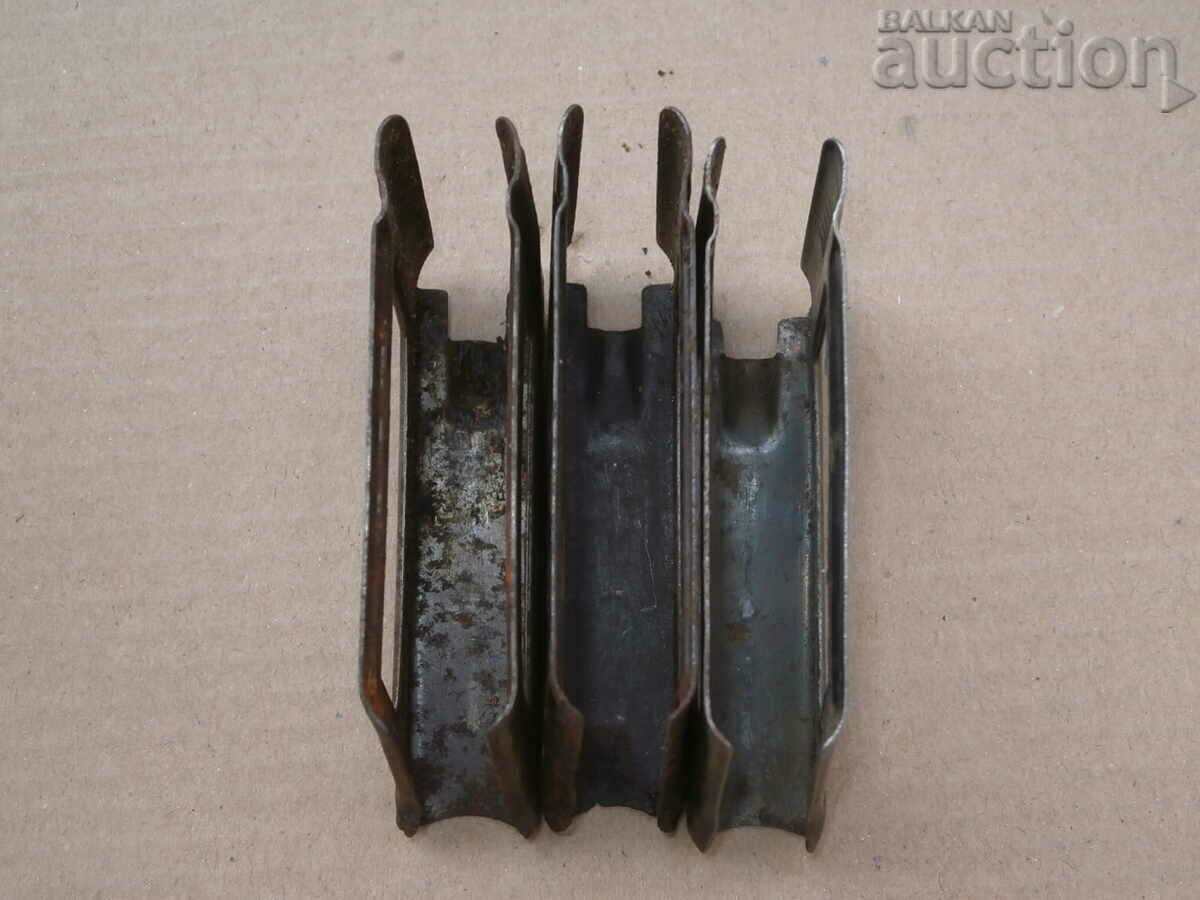 bundle of tins M95 WW2 WWII LOT - 7 bundle of tins M95 WW2 WWII LOT - 7