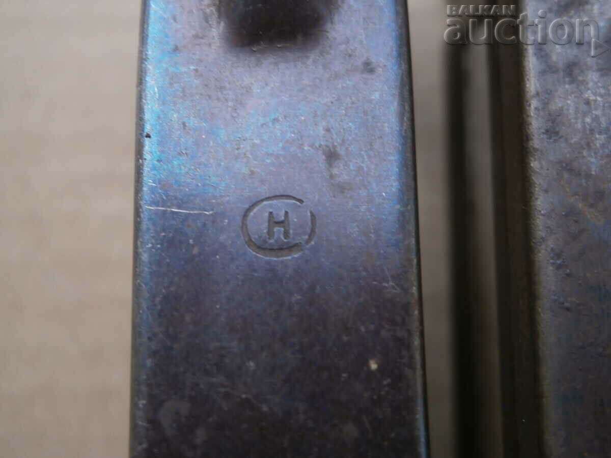 bundles of tins tins M95 WW2 WWII LOT with price 51.00 BGN | € 26.08 bundles of tins tins M95 WW2 WWII LOT with price 51.00 BGN | € 26.08