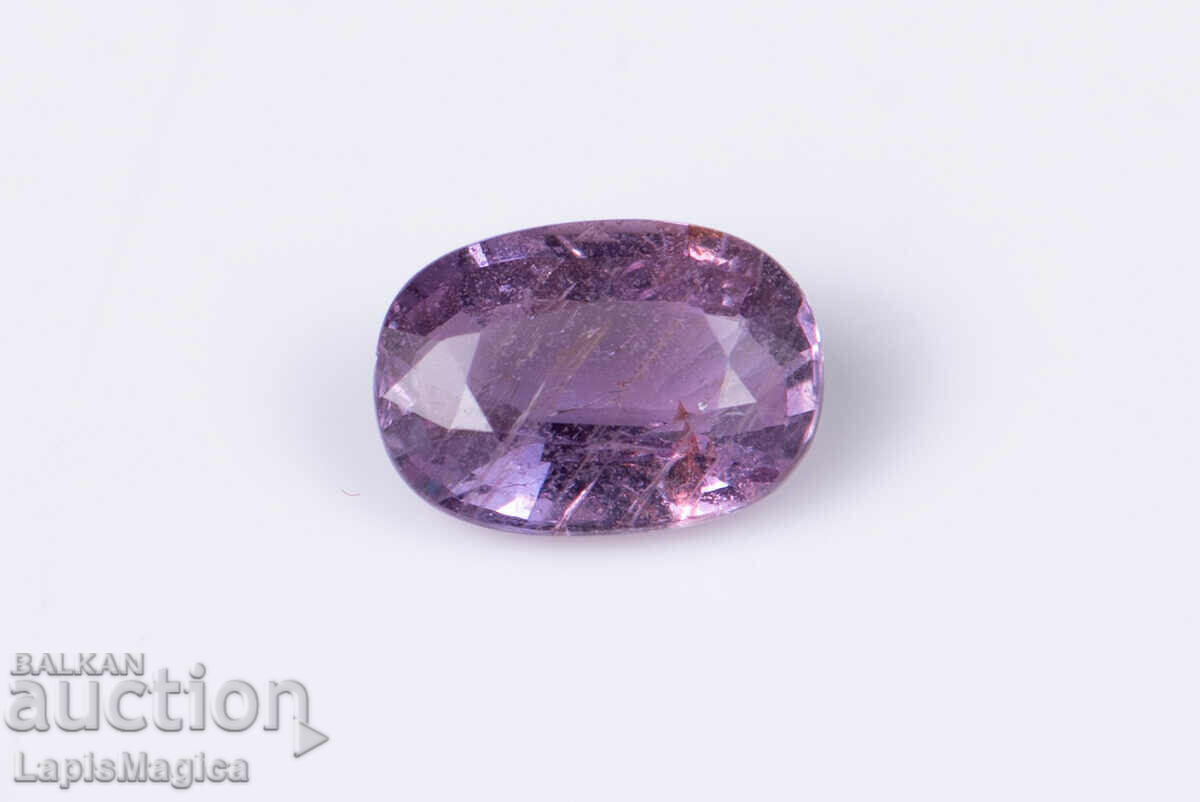Safir violet roz 0,85ct oval netratat