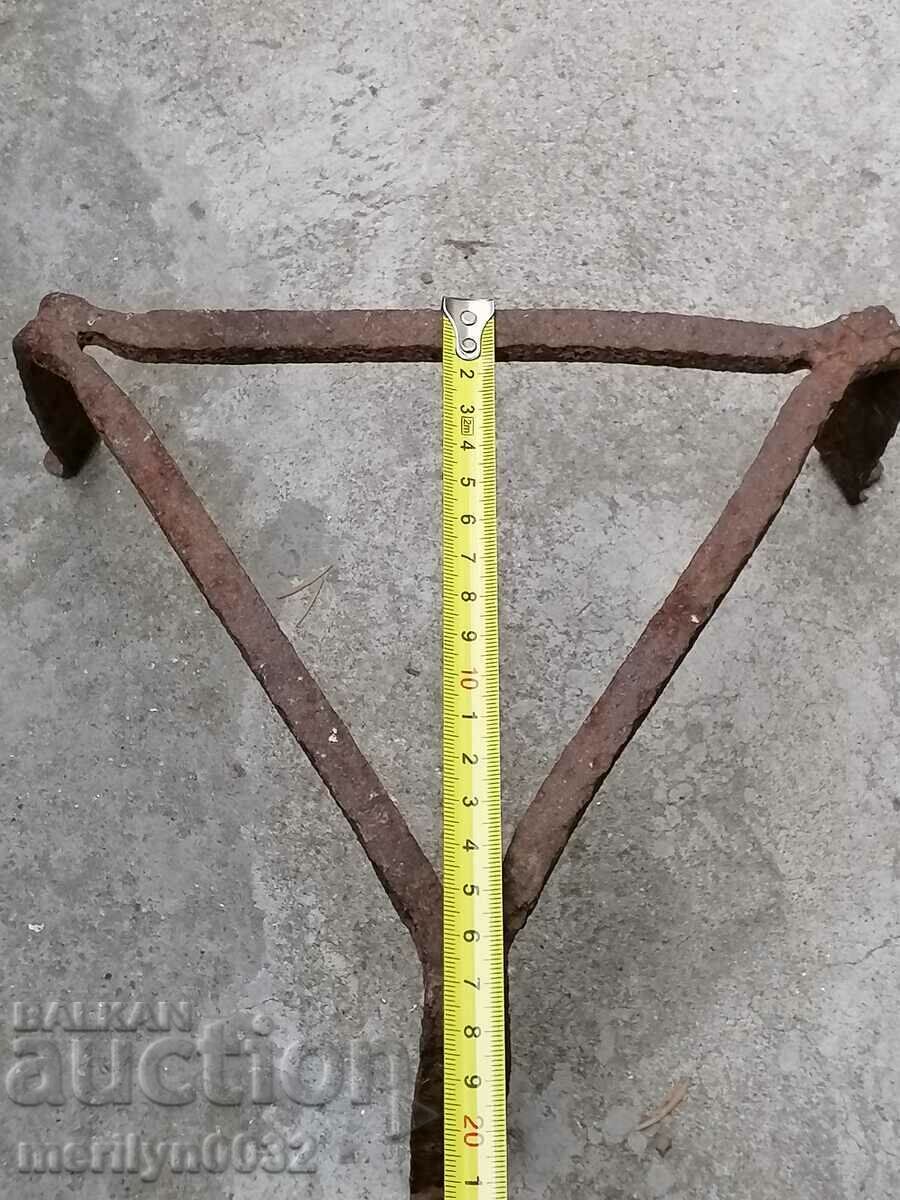 Delivery of Old forged wrought iron, wrought iron, primitive Delivery of Old forged wrought iron, wrought iron, primitive