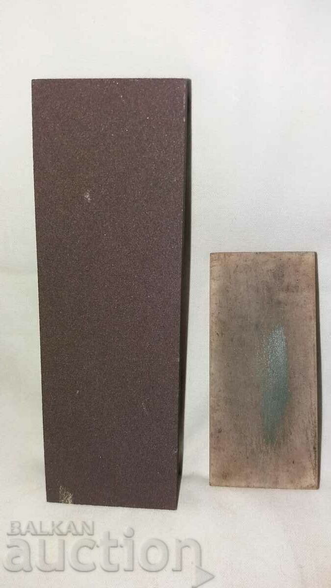 Auction  Brus cuticle whetstones--Indiga oelstein