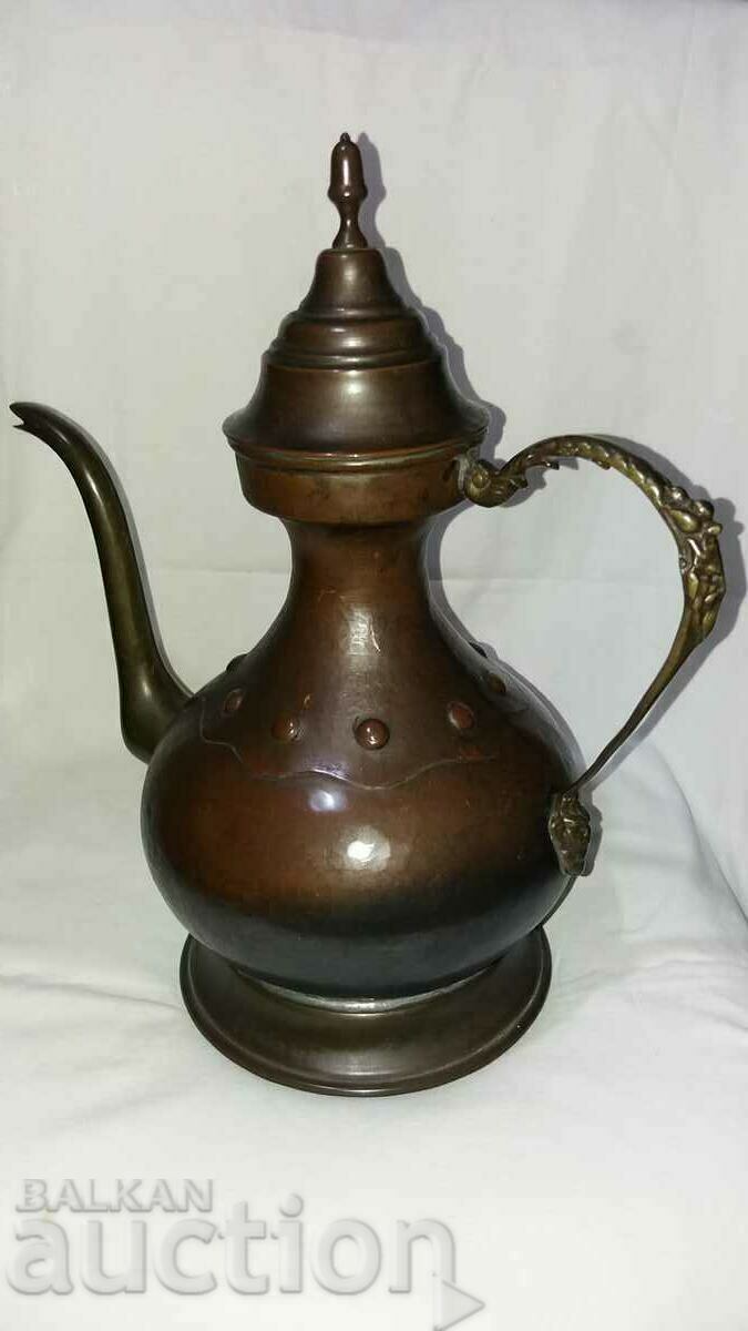 Auction  Old copper pot kettle kettle