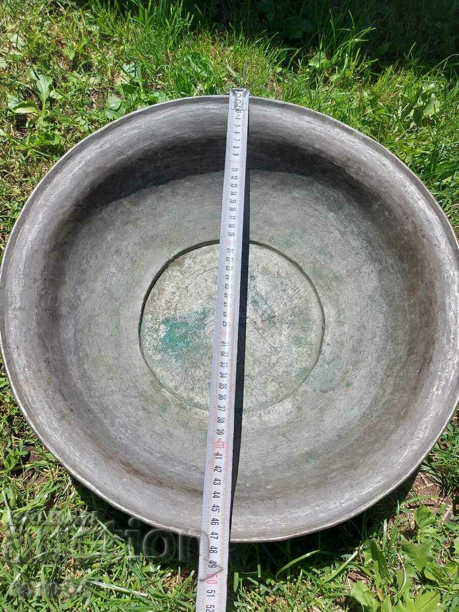 BASIN with price 67.50 BGN | € 34.51