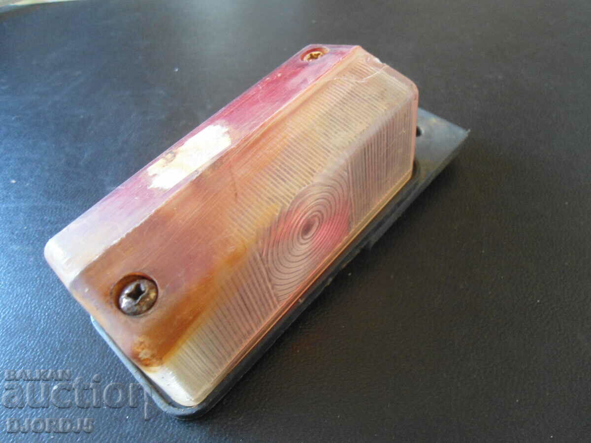 Corp de iluminat, faruri, lumini cu preț 2.00 BGN | € 1.02