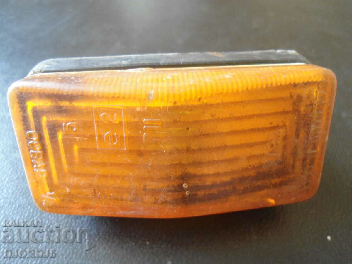 Light fixture, headlights, lights, turn signal with price 2.00 BGN | € 1.02 Light fixture, headlights, lights, turn signal with price 2.00 BGN | € 1.02