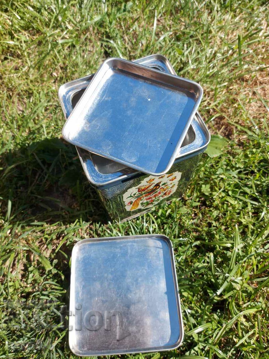 BEAUTIFUL OLD TIN BOX with price 26.99 BGN | € 13.80 BEAUTIFUL OLD TIN BOX with price 26.99 BGN | € 13.80