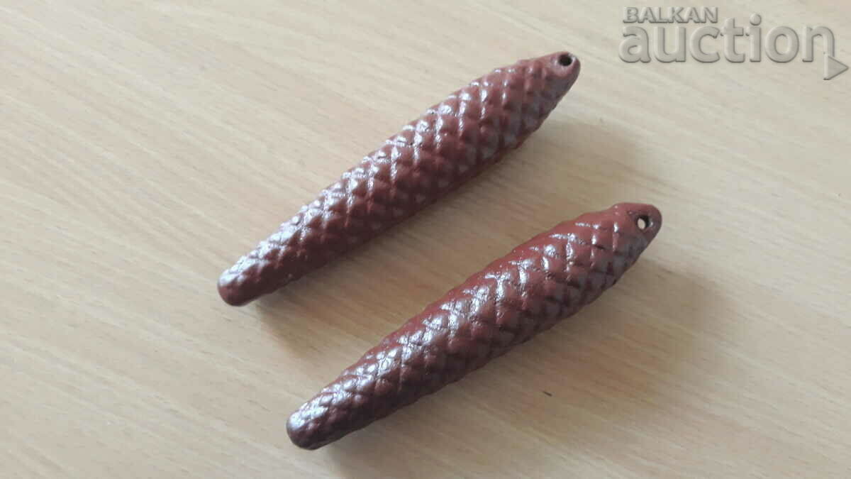 Auction  cones weights for watch with cuckoo cuckoo