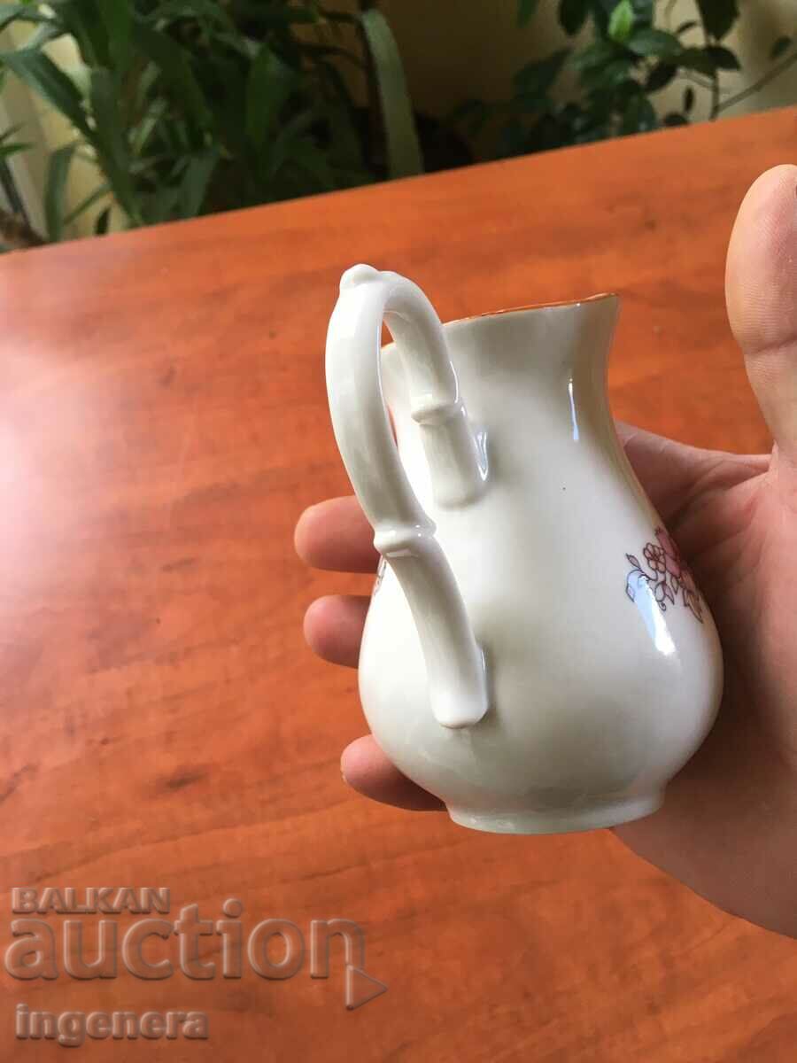 Delivery of PORCELAIN KETTLE JUG BULGARIA