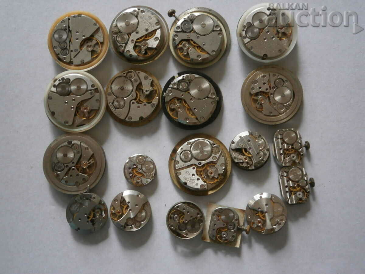 Delivery of lot machines old watches for jewelry making parts Delivery of lot machines old watches for jewelry making parts