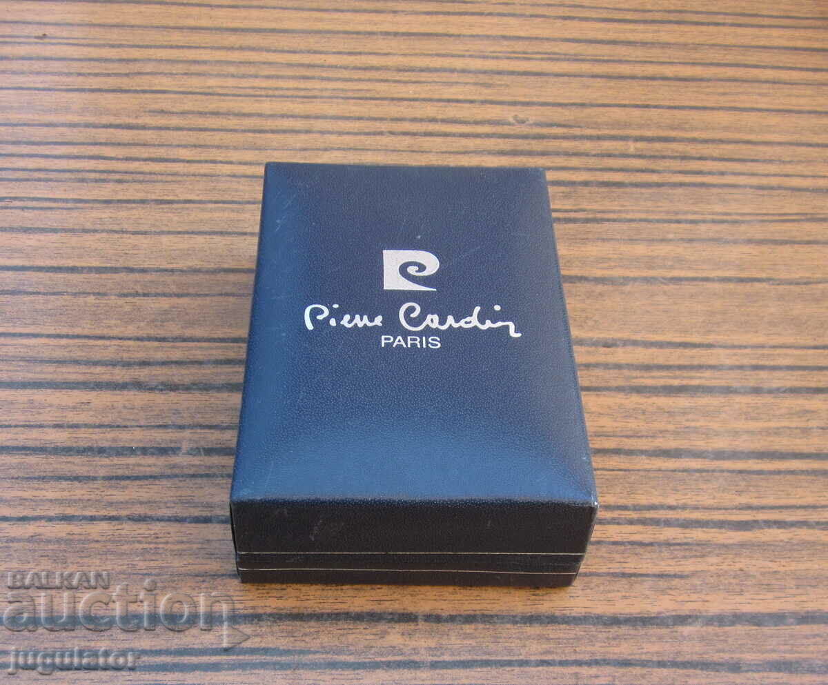 PIERRE CARDIN PIERRE CARDIN old empty lighter box with price 10.00 BGN | € 5.11