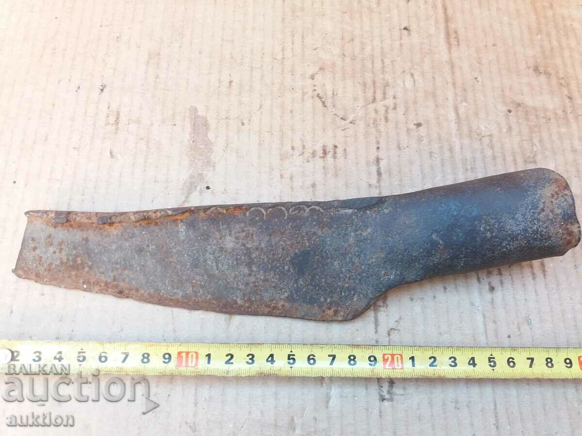 WROUGHT RENAISSANCE CUTTER, TOOL, AX, SAVER with price 8.99 BGN | € 4.60 WROUGHT RENAISSANCE CUTTER, TOOL, AX, SAVER with price 8.99 BGN | € 4.60