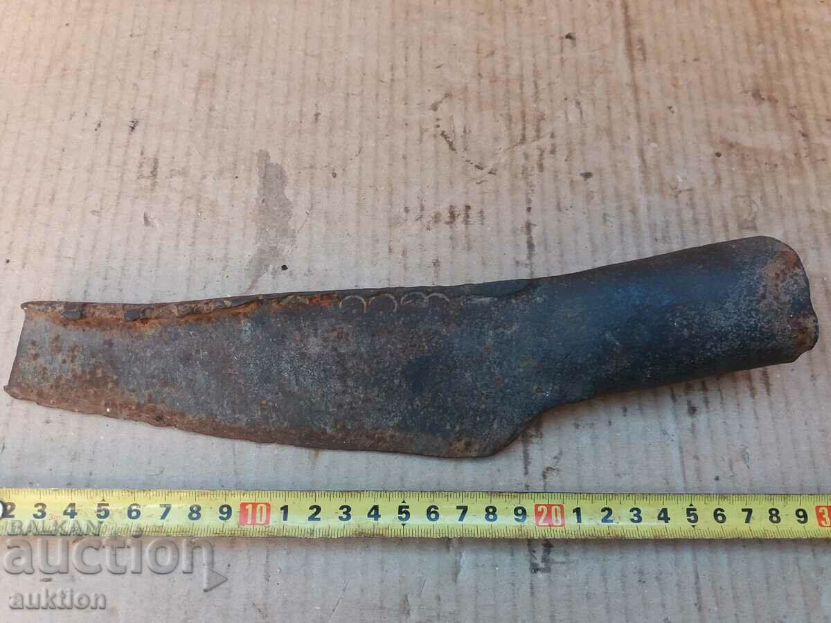 Auction WROUGHT RENAISSANCE CUTTER, TOOL, AX, SAVER Auction WROUGHT RENAISSANCE CUTTER, TOOL, AX, SAVER