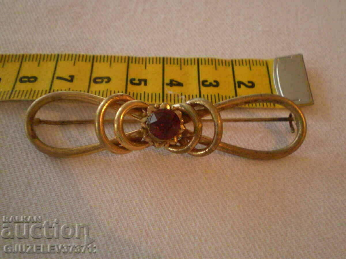 Delivery of OLD BROOCH NEEDLE Delivery of OLD BROOCH NEEDLE