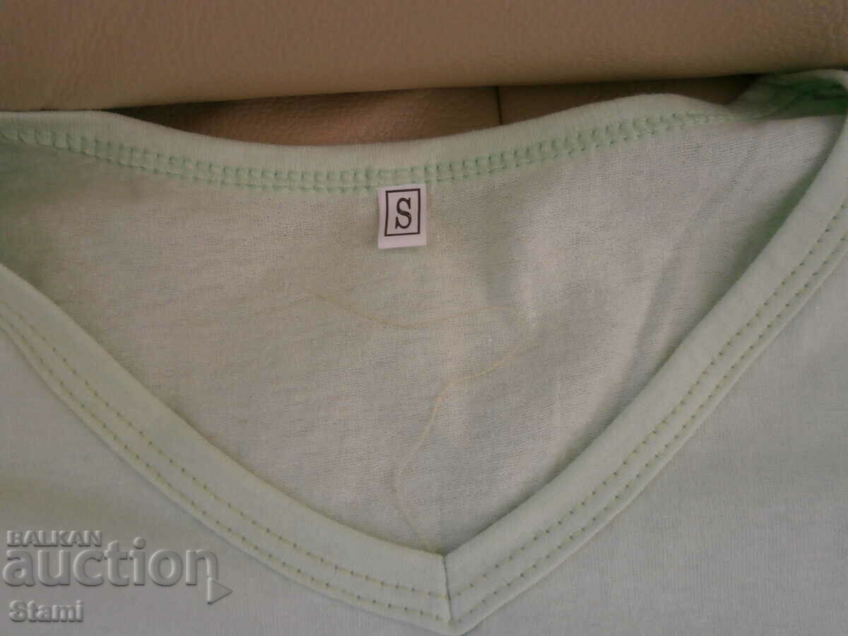 Women's FA T-Shirt - Size S, New - 5 Women's FA T-Shirt - Size S, New - 5