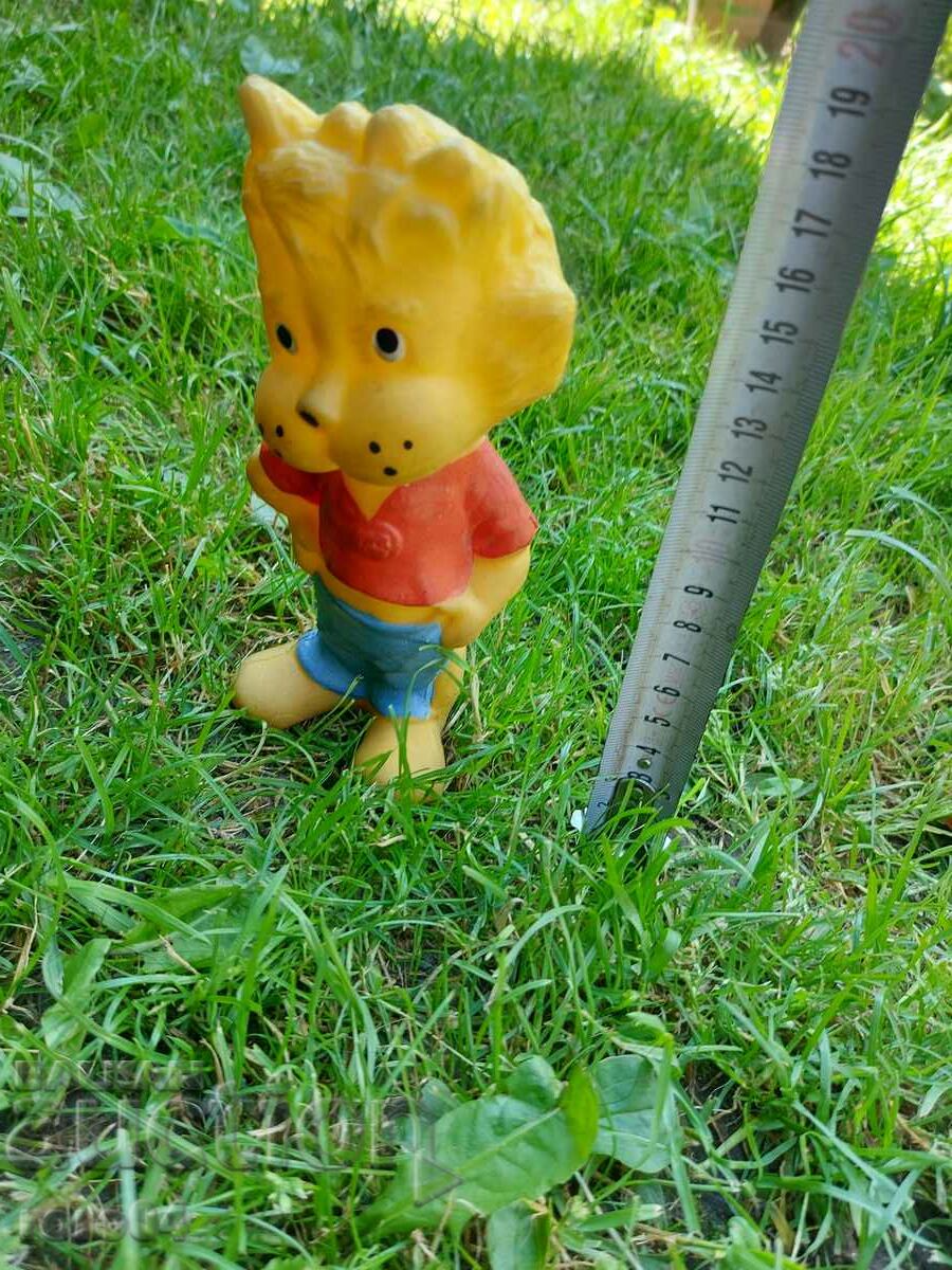 Auction LION - RUBBER TOY Auction LION - RUBBER TOY