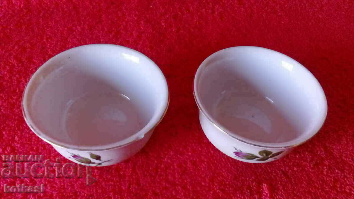 Auction 2 pcs old porcelain coffee cups without handles, "fildzhani" Bulgarian Auction 2 pcs old porcelain coffee cups without handles, "fildzhani" Bulgarian