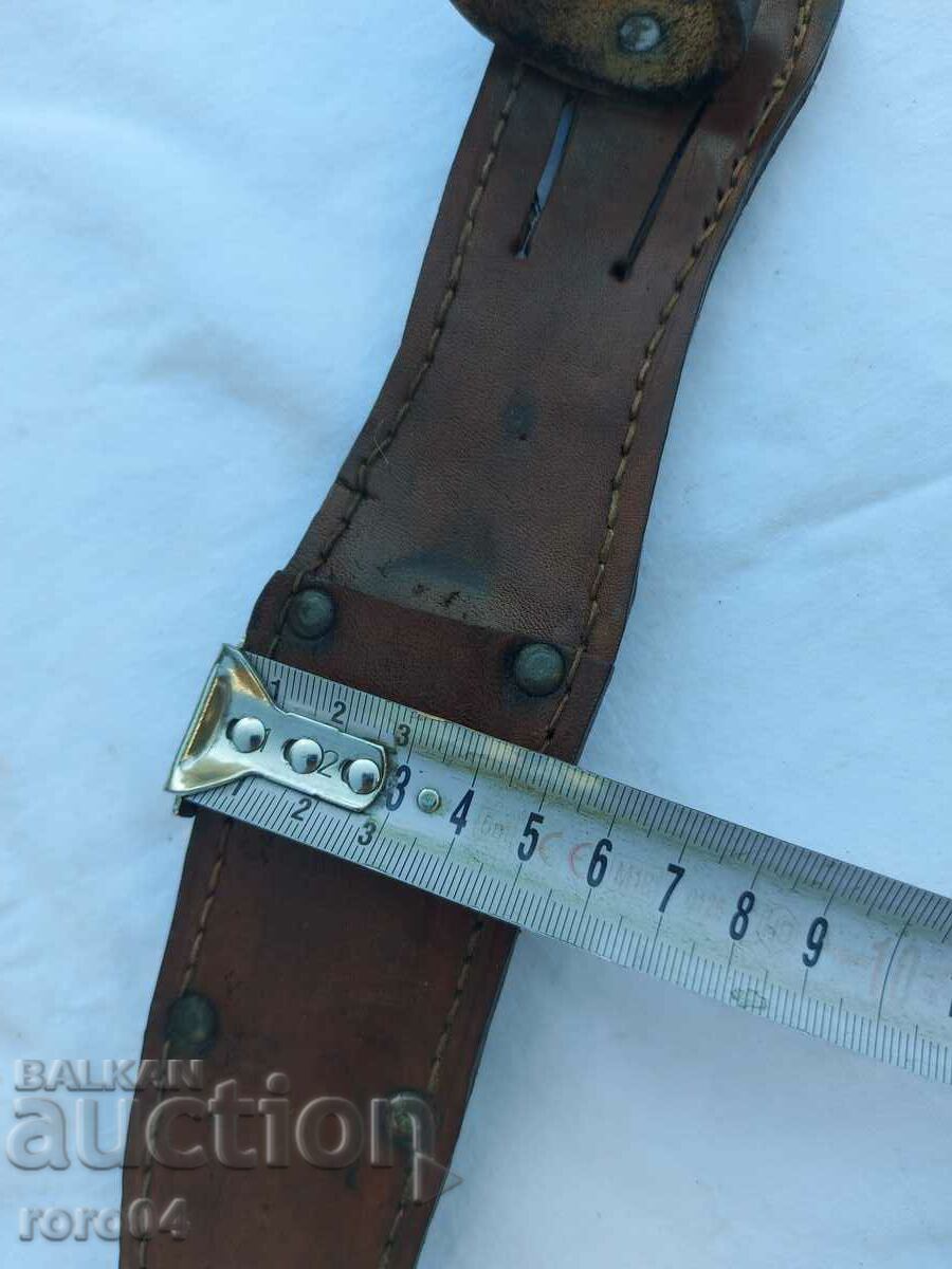 Auction  CANIA - LEATHER