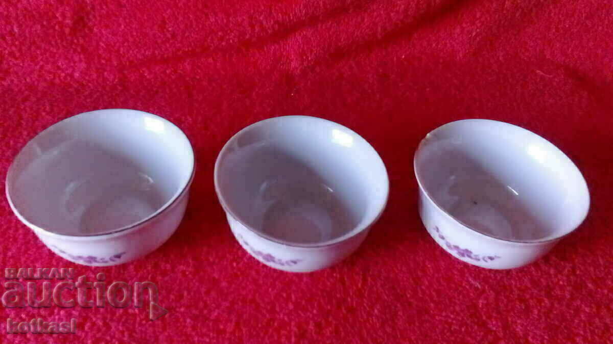 Auction  Old porcelain 3 pc coffee cups without handles, "fildzhani" brand Bulg