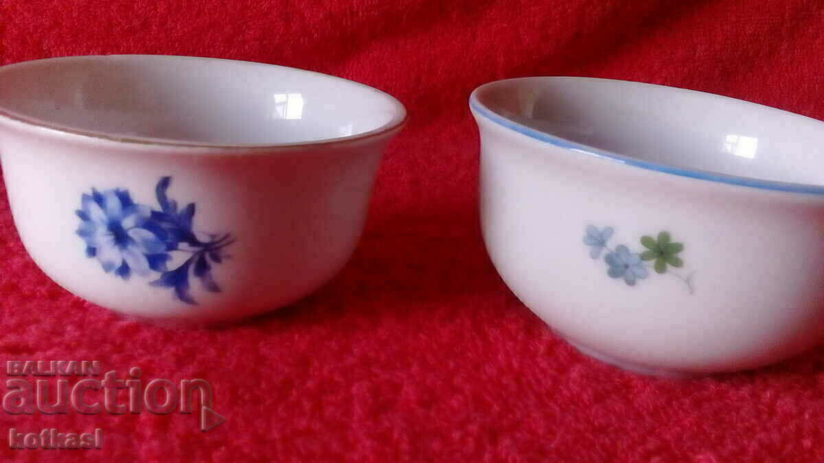 Old porcelain 2 pcs coffee cups without handles, "fildzhani" brand Bulg with price 25.50 BGN | € 13.04 Old porcelain 2 pcs coffee cups without handles, "fildzhani" brand Bulg with price 25.50 BGN | € 13.04