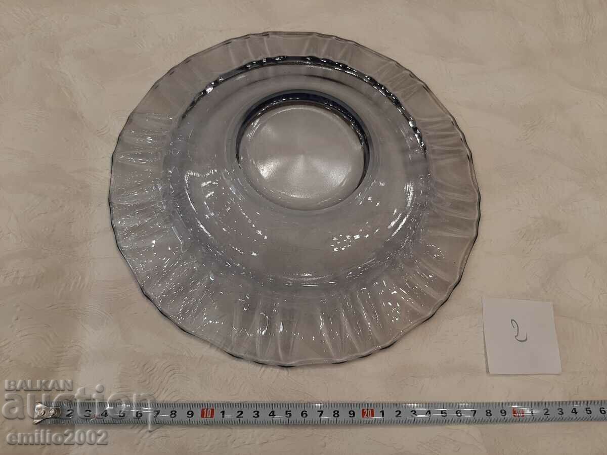 Auction Glass fruit bowl retro social 02 Auction Glass fruit bowl retro social 02