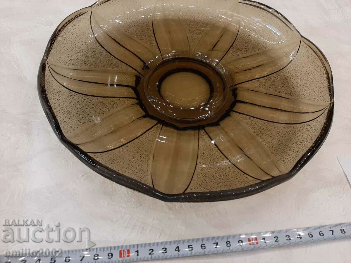 Glass fruit bowl retro social 06 with price 9.00 BGN | € 4.60 Glass fruit bowl retro social 06 with price 9.00 BGN | € 4.60