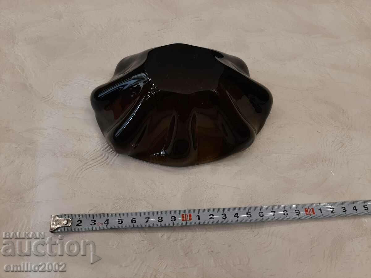 Auction Glass fruit bowl retro soc Auction Glass fruit bowl retro soc