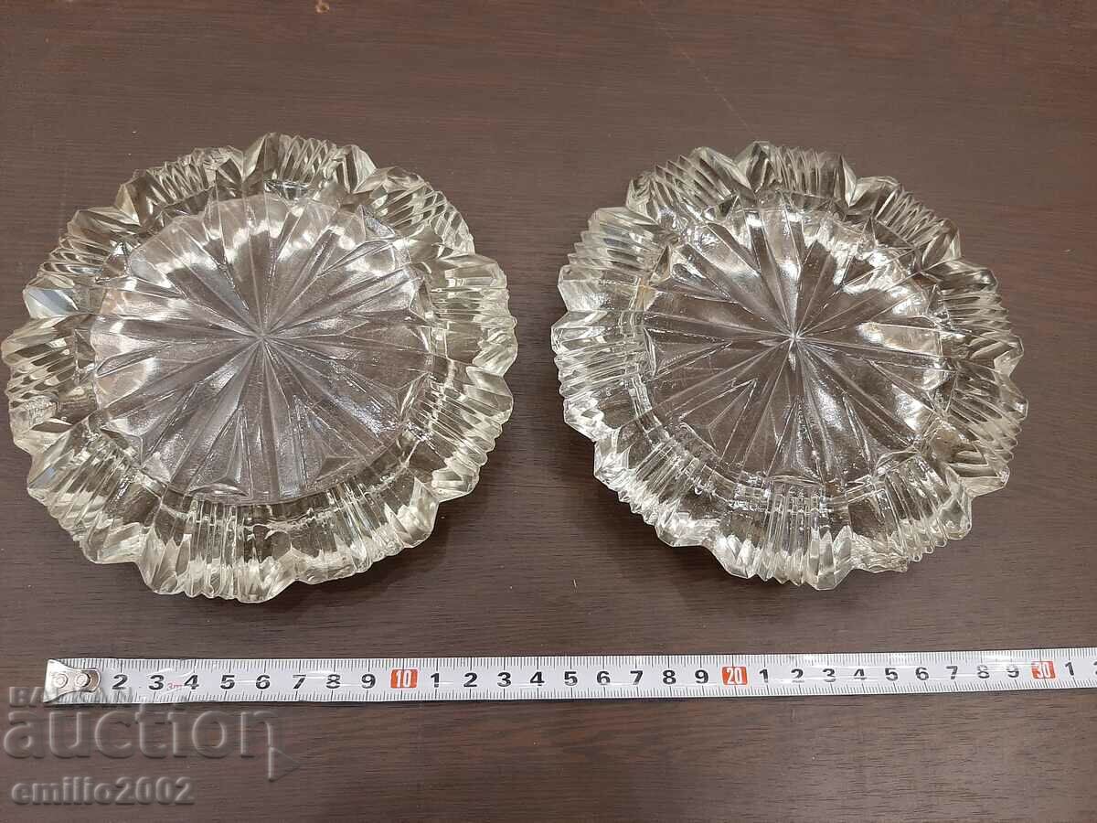 Auction Glass ashtrays retro social Auction Glass ashtrays retro social