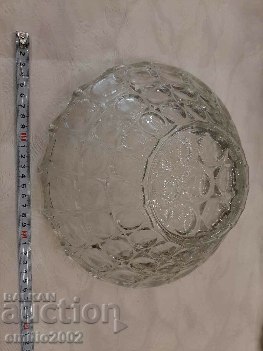 Fructera din sticlă retro social 17 cu preț 9.00 BGN | € 4.60 Fructera din sticlă retro social 17 cu preț 9.00 BGN | € 4.60