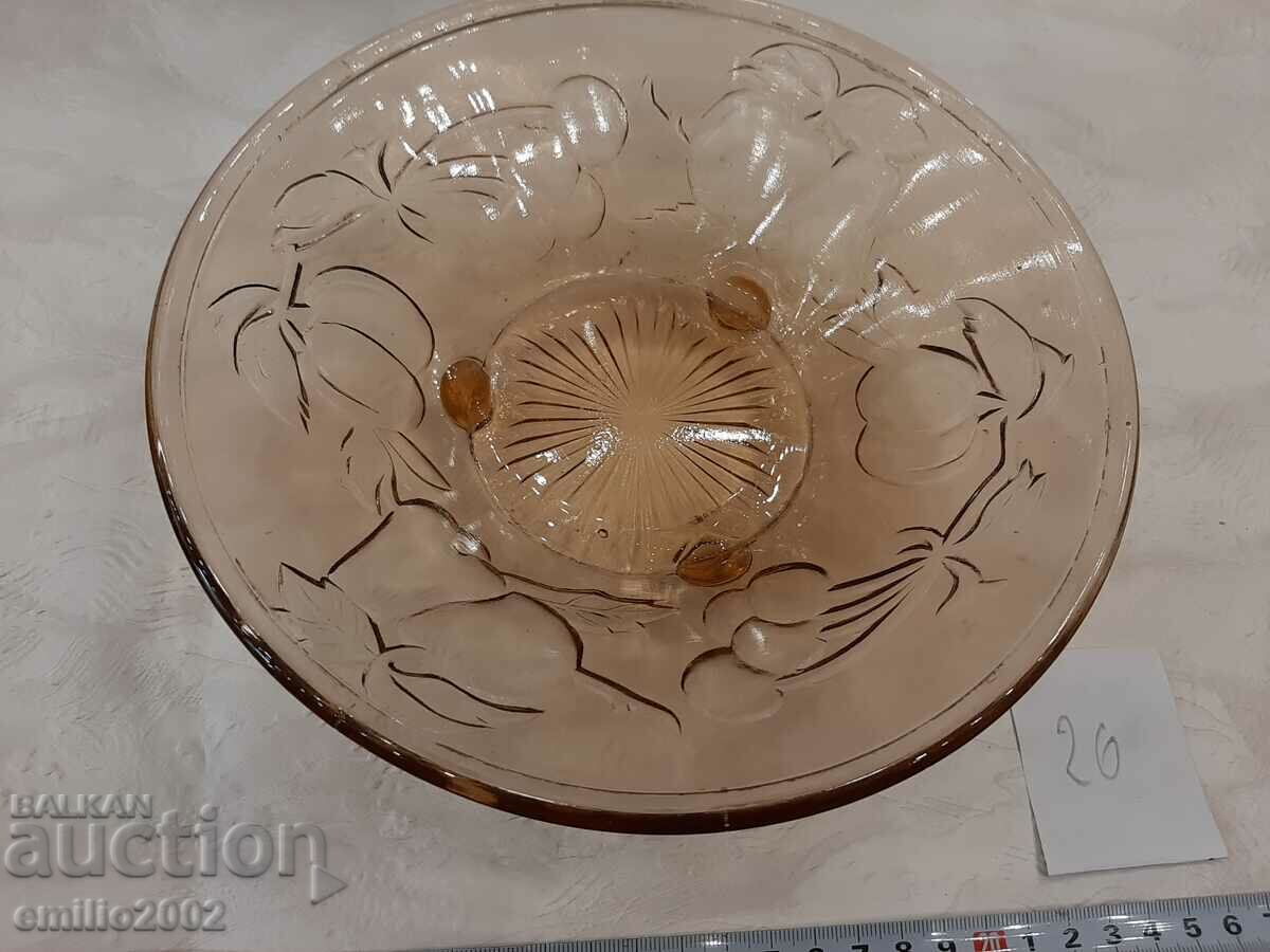 Glass fruit bowl retro soc 26 with price 9.00 BGN | € 4.60 Glass fruit bowl retro soc 26 with price 9.00 BGN | € 4.60