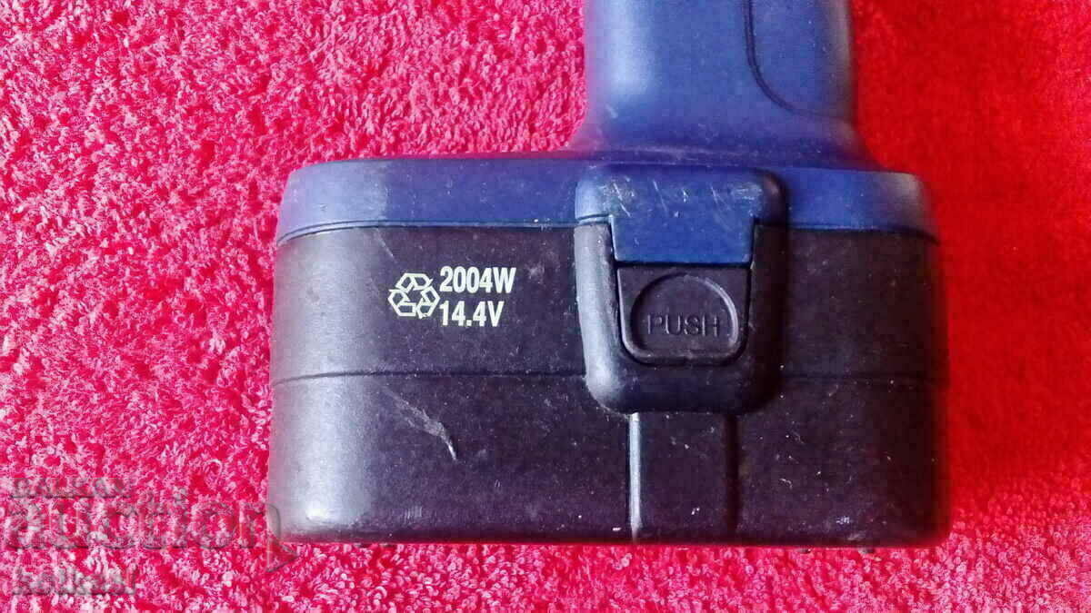 Screwdriver with price 32.00 BGN | € 16.36 Screwdriver with price 32.00 BGN | € 16.36